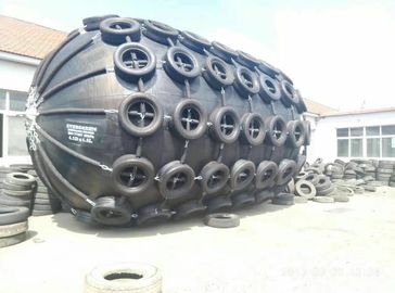 China Yokohama pneumatische Marine Inflatable Rubber Fender 4,5 Meter Durchmesser-für Schiff längsseits fournisseur