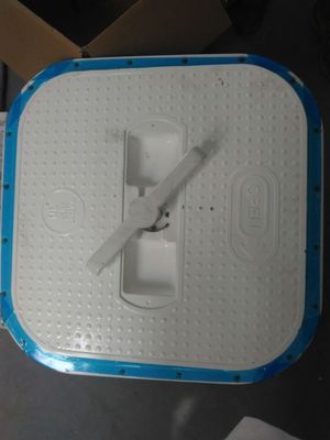 ABS Klasse zugelassene Schnellöffnungs-Sonderanfertigung Oval Flush-Typ Aluminium Marine Mannlochdeckel fournisseur