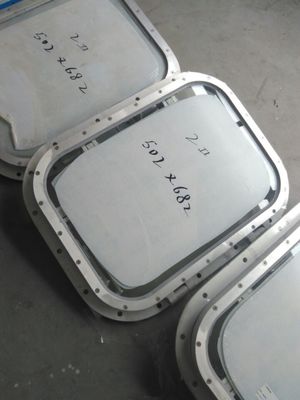 Rechteckiges schweißendes Aluminiumruderhaus Marine Windows fournisseur