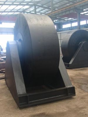 Hafen-Naturkautschuk-Rollen-Riemen-Art Dock-Rad-Fender fournisseur